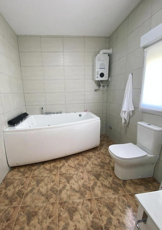 Casa Con Piscina, Villa Alarilla Fuentiduena de Tajo Εξωτερικό φωτογραφία